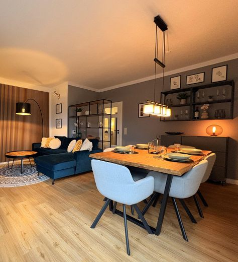 Wohn- Esszimmer