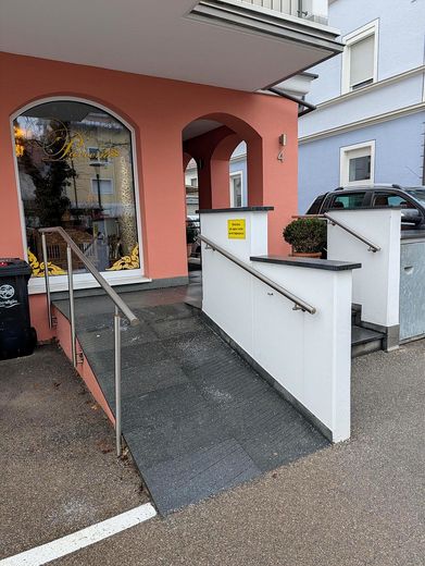 Exclusive 3-Zimmer-Etagenwohnung in Bestlage - Komfortabel, barrierefrei, Lift & ideal für Paare – Barrierefreier Zugang