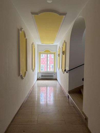 Yaya bölgesinde, pazar yerinin yanında zarif ofis veya çalışan dairesi=Seçkin konut veya ofis – Fotoğraf 3