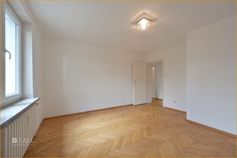 Zimmer links
