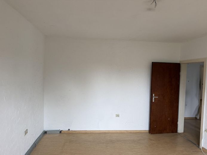 Spokojne mieszkanie 3,5-pokojowe w samym centrum Oberhausen – z dużym potencjałem – Zdjęcie 12