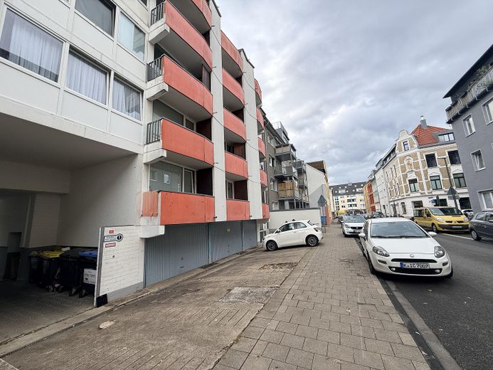 SELTENE XXL- Garage  IN TOP-LAGE VON KÖLN – Foto 3