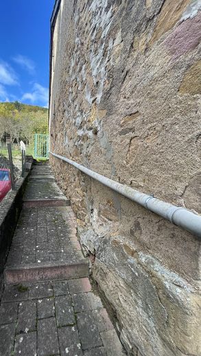 Zugang Grünland hinter Scheune