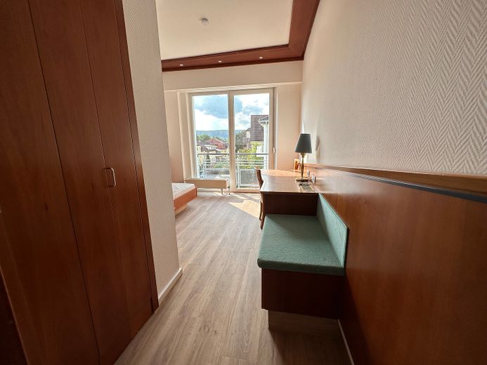 Gemütliches 1-Zimmer-Apartment mit Möblierung und Balkon – Foto 2