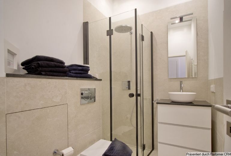 Mobilyalı daire, küçük balkonlu ve Ren manzaralı, tam donanımlı, W-LAN ve temizlik dahil – 7c4a99577f47e71be81663527c1e6bfb7f7c9665.jpg