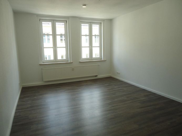 3 Zimmerwohnung mit Einbauküche und Balkon – Zimmer 3