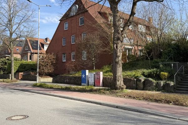 *Attractive investment property on the ground floor with terrace and underground parking space near Kiel University !!!*