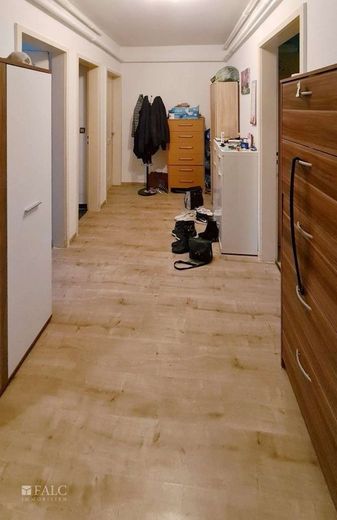 Ihr Rückzugsort im Grünen - 3-Zimmerwohnung mit Gartenanteil – Flur