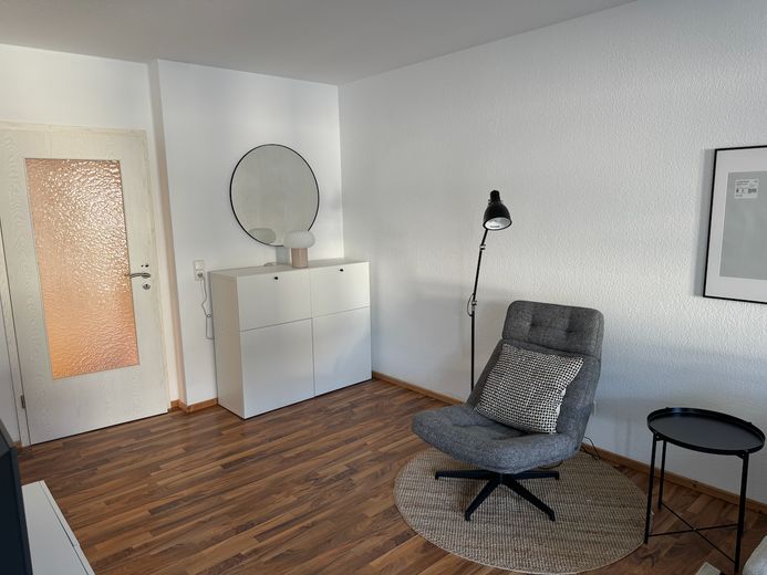S'installer – Emménager – Se sentir bien. Appartement de 2 pièces à Francfort-Niederursel – Photo 2