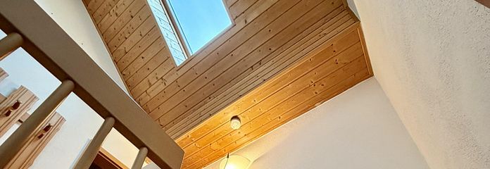 Treppe zum Dachgeschoss