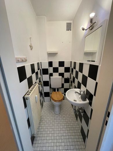 WC