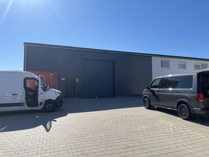 Kalthalle in Vilshofen – 475 m² Lagerfläche mit optionalen Büro- und Freiflächen – Foto 3