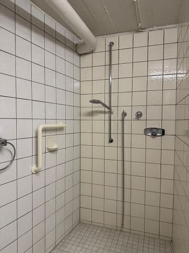 Schöne DHH in Schmachtendorf - Erstbezug nach Sanierung - Garten + Garage + Stellplatz – Dusche im Keller