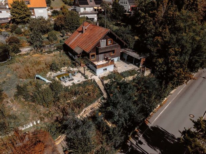 ЗЕМЕЛЬНА ДІЛЯНКА В НАЙКРАЩОМУ МІСЦІ шукає ВИМОГЛИВОГО ЗАБУДОВНИКА – Фотографія 1