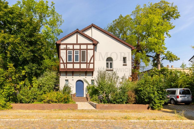 Grundstück für ein kleines MFH, Gewerbe, Villa. Provisionsfrei nur 200 Meter zum Wasser. – Foto 6