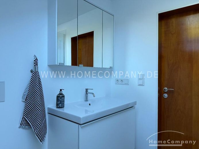 Hofheim AG8072743 – apartamento de 3 habitaciones, renovado con materiales de alta calidad y completamente amueblado, en una ubicación privilegiada – 0ff6173f707a1f700202ea756e035d7cd050d17d.jpg