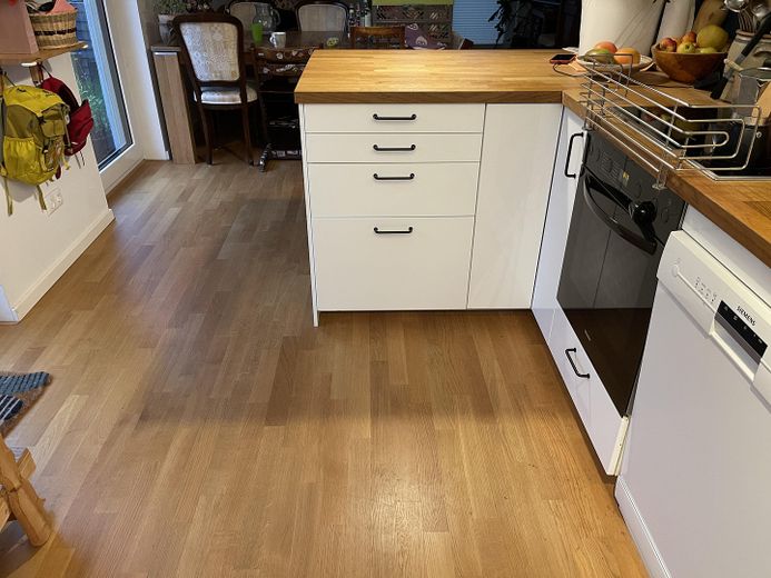 Küche (Übernahme auf Wunsch)