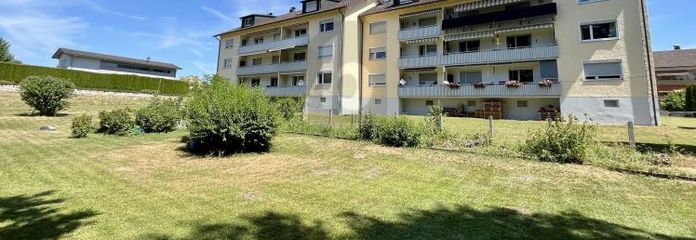 VIEL POTENTIAL, GEMÜTLICH MIT STELLPLATZ UND GARAGE