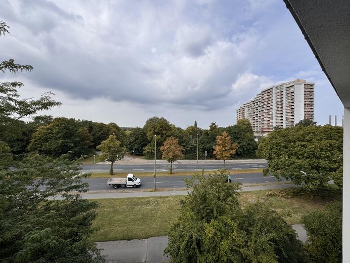 Investissement ou usage personnel : location de courte durée établie à Wolfsburg-Hellwinkel – Ausblick nach Westen
