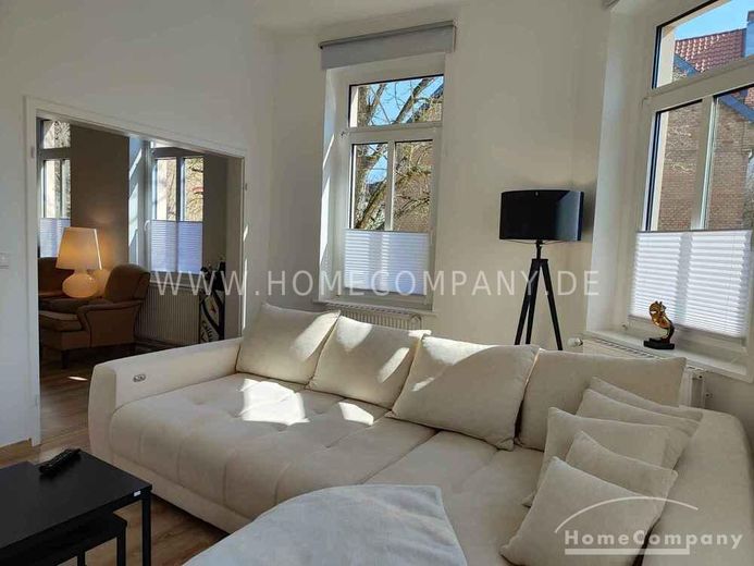 Schöne, moderne 4 Zi.-Wohnung, 1. OG, komplett und hochwertig ausgestattet. In ruhiger Lage Nähe Hbf und City. – 909c74d526660c07690dc723f6ed5c134c80c807.jpg