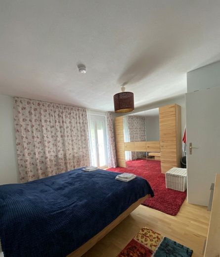 Gepflegtes Reihenendhaus in Weil am Rhein (Haltingen-Oberdorf) – OG1 Schlafzimmer