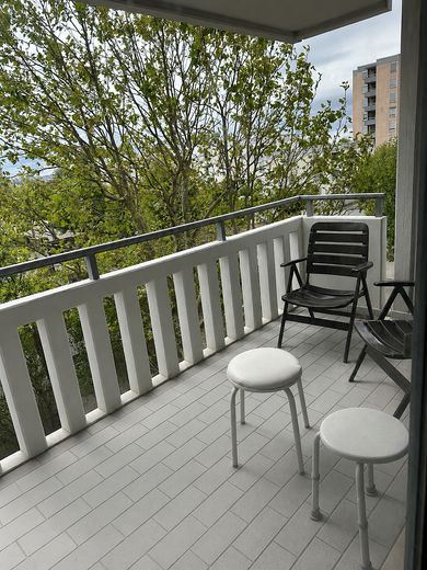 Prima occupazione dopo ristrutturazione – appartamento di 3,5 locali con cucina componibile – Balkon Wohnzimmer
