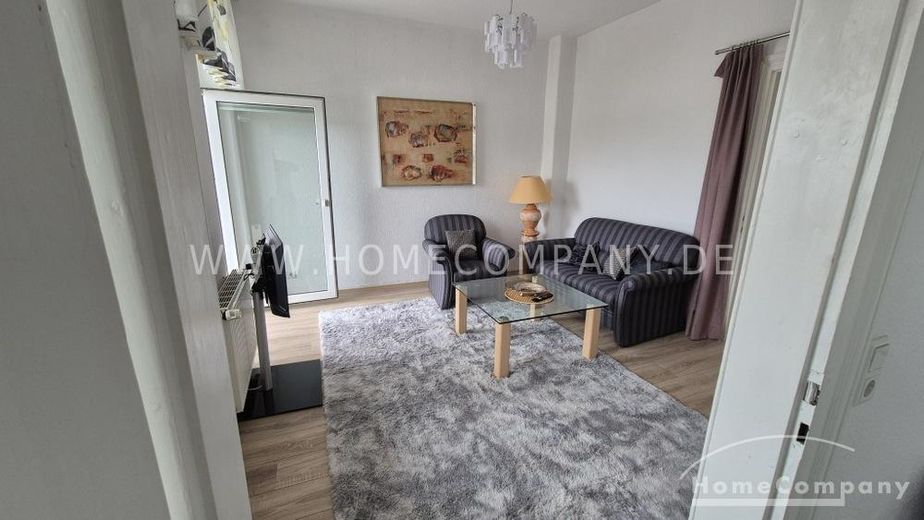 Bellissimo e accogliente appartamento di 2 locali, arredato, con balcone esposto a ovest, posto auto. – fc77dd7df1491353f158380fb9aa8807f3f9c2ed.jpg