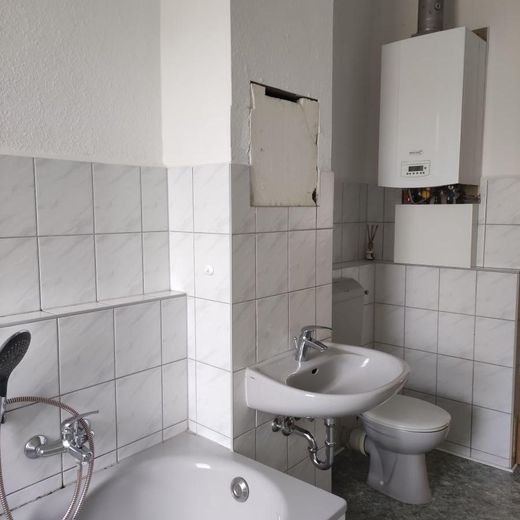 Lebendiges Stadtwohnen: 2-Zimmer-Wohnung in Dessau-Roßlau – IMG_20260504_094225