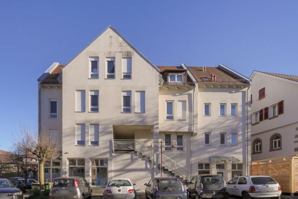 Attenzione investitori: appartamento di 2 locali affittato con posto auto in garage sotterraneo!