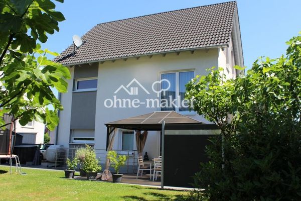 Energieeffizientes Mehrgenerationen-/Zweifamilienhaus mit Garten in ruhiger Ortsrandlage