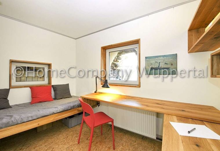 Einzigartig! Außergewöhnliche Wohnung mit allem Komfort, DSL und PKW-Stellplatz in der Nordstadt – c8a8559a95a3c06f36545f3a0b1782cec738939e.jpg