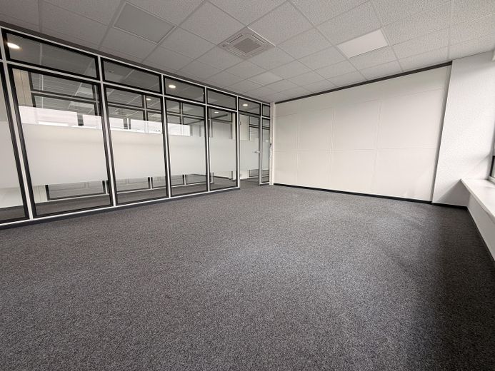 Provisionsfrei: Moderne Büros ab 20 m² in Braak (Gewerbehebesatz 330 %) – top ausgestattet – Foto 4