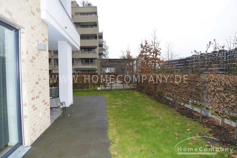 Moderne Wohnung mit Blick auf den Gleisdreieck-Park, möbliert – f1027a07de7c0012b53e275f7c209e8c474fc7e3.jpg