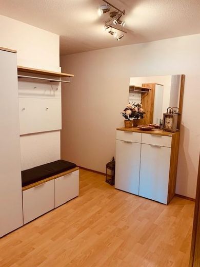 3,5 Zimmer Wohnung mit traumhaftem Ausblick – Flur