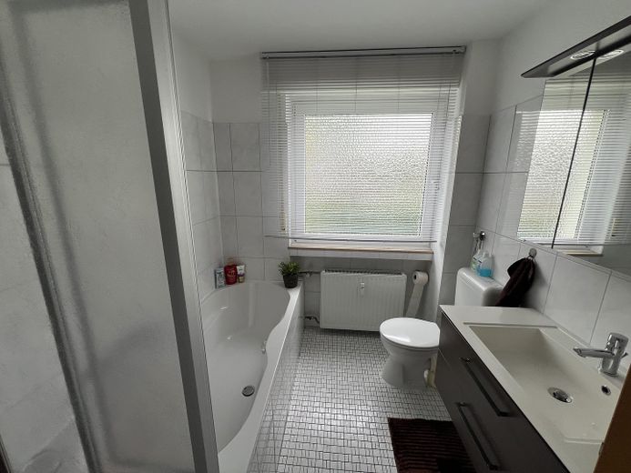 3-Zi-Whg. in Bochum-Linden-City m. Balkon – Bad