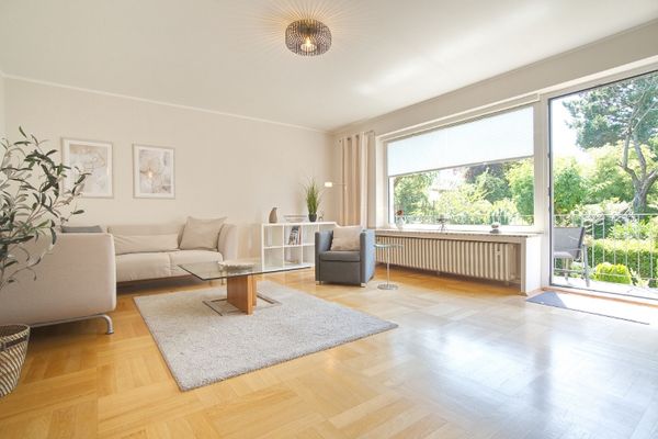 La vostra nuova dimora: appartamento molto gradevole con balcone, Wi-Fi, completamente arredato, in posizione residenziale di prestigio