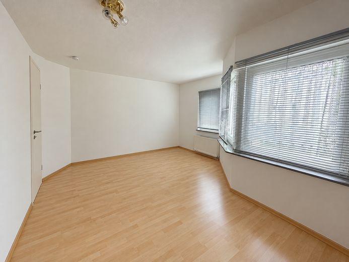 Bright 2-room apartment with a dream view – Schlafzimmer