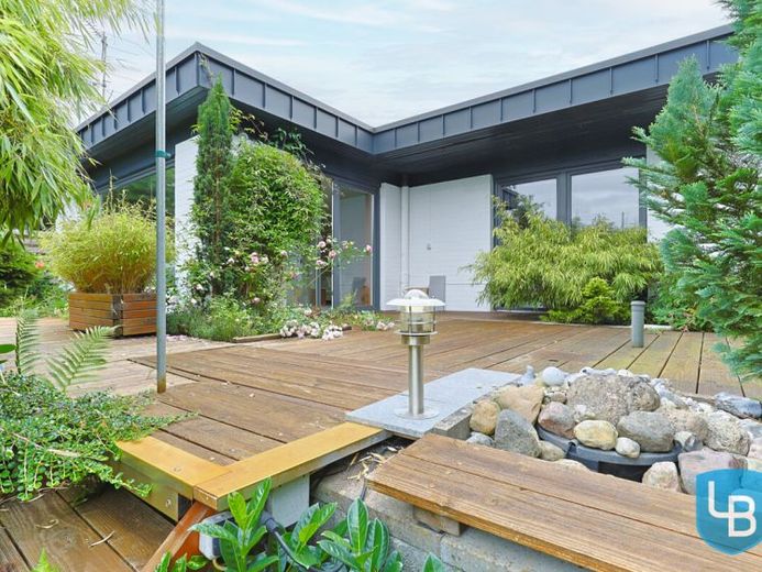 Bungalow-Charme – Wohnen auf einer Ebene mit Vollkeller – Foto 1