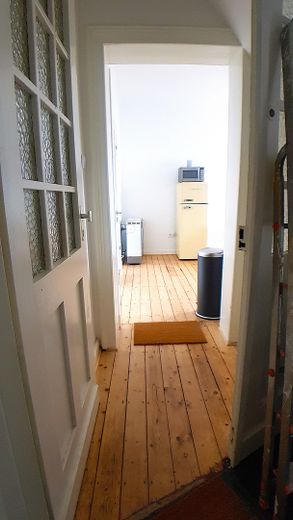 ERSTBEZUG: VOLLMÖBLIERTE 3-RAUM- GRÜNDERZEIT-SMARTHOMES IN CITY- BESTLAGE – WE 5: Diele