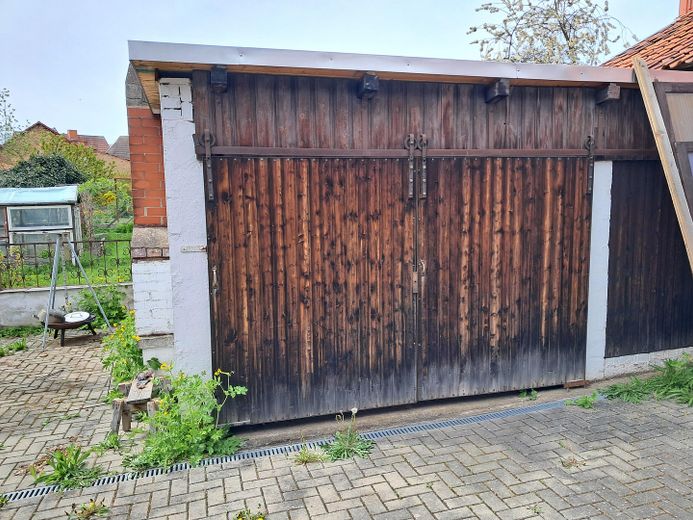 2. Garage
