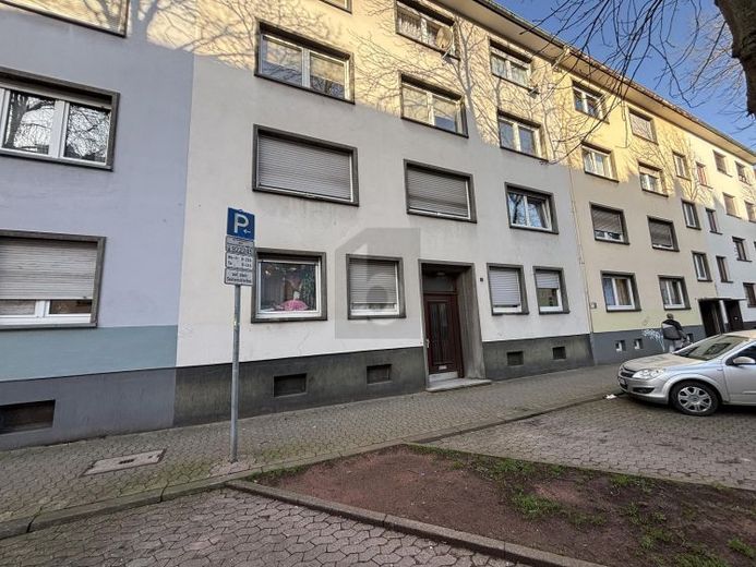 RENOVIERT, NEUE KÜCHE, AIR BNB, RENDITE, TOP LAGE – Foto 1
