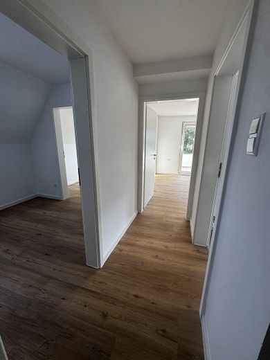 Einziehen & Wohlfühlen - Renoviertes EFH mit Terrasse und Gemeinschaftsgarten – Foto 18
