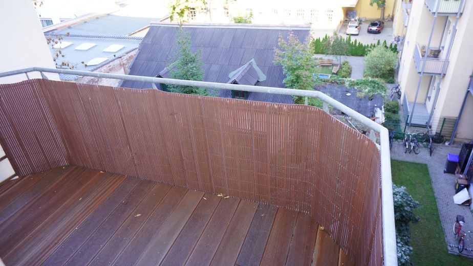 Johannstadt, Nähe Medak, Schöne 4-Raum-Wohnung mit Dielenfußboden und Balkon – Balkon