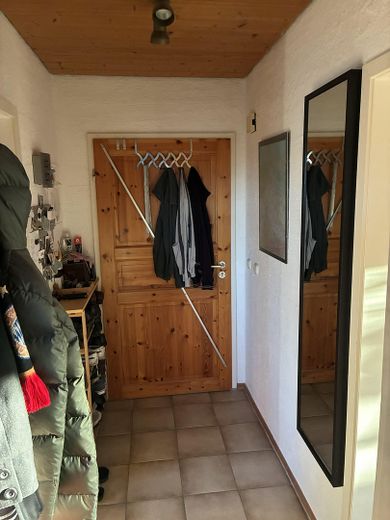 Багатофункціональна мезонет / сутеренна квартира 83 +42 м²  у природній місцевості - багатофункціональний гараж – Flur OG