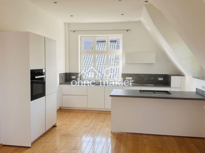 Magnifique appartement d’environ 135 m² avec jardin, balcon et place de garage – Photo 1