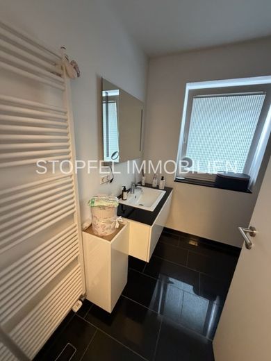 Moderne Terrassenwohnung mit Gartenanteil in Bielefeld - Jöllenbeck – Bad