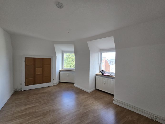 Appartamento mansardato di 3 locali appena ristrutturato con vista sul fiordo e cucina componibile – Foto 18