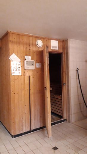 Beautiful apartment in the Chiemgau with mountain panorama and swimming pool/sauna – Sauna im Haus