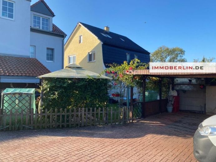 IMMOBERLIN.DE - Kernsaniertes Mehrfamilienhaus in angenehmer Lage – फोटो 1