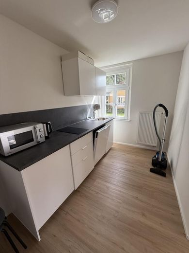 Neu renovierte und voll ausgestattete 2 Zimmerwohnung in traumhafter Lage Reutlingen Mittelstadt – Küche